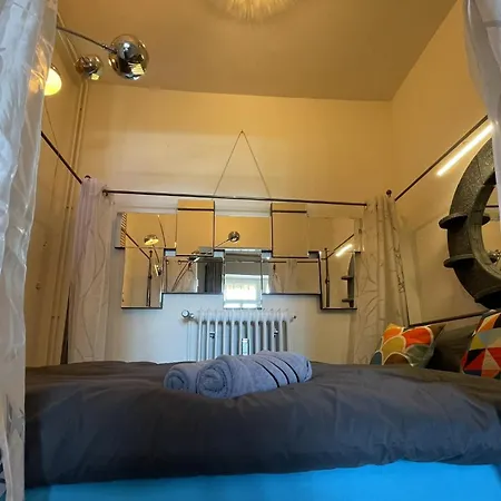 Altes Rathaus Bergalingen Apartmán *