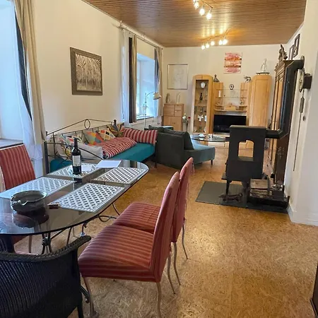 Altes Rathaus Bergalingen *